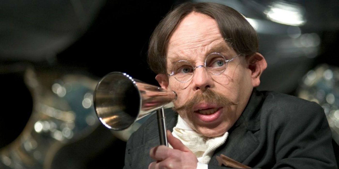 Harry Potter 5 Reasons Professor Flitwick Was The Most Underrated Teacher (& 5 Reasons It Was Professor Sprout)