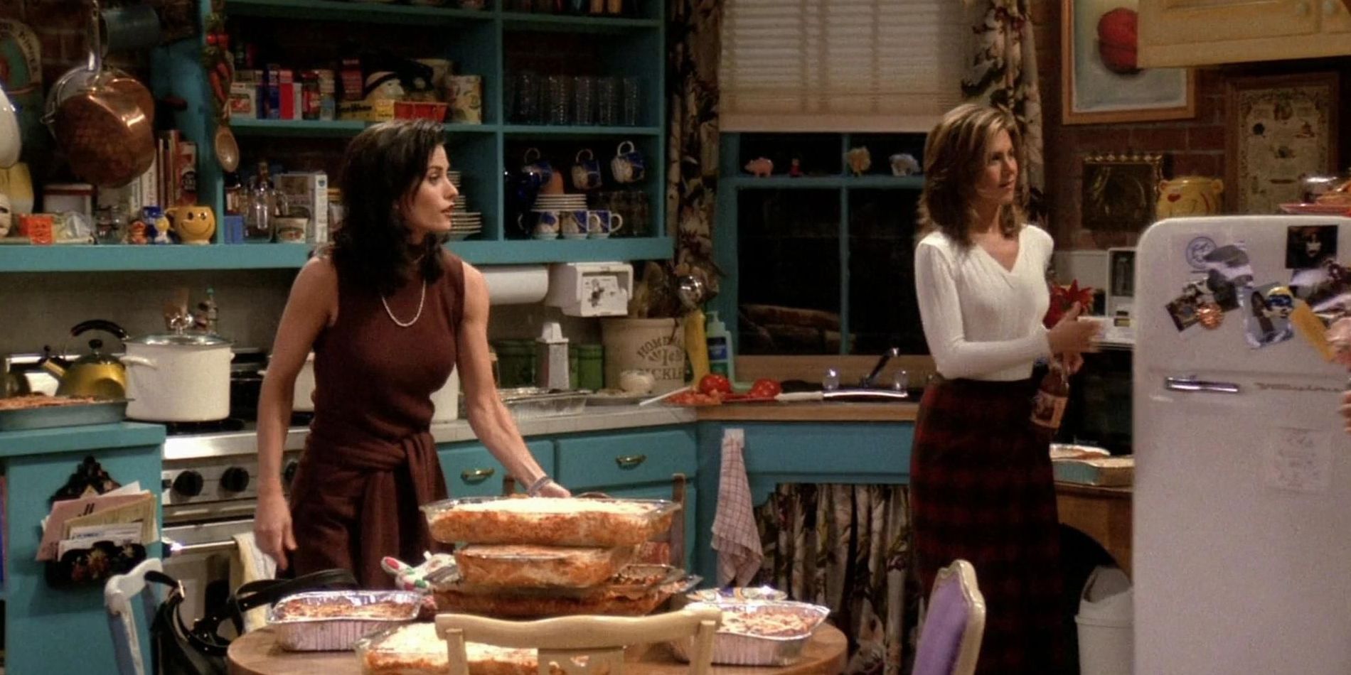 Friends The Best Moments In Rachel And Monicas Friendship Movie