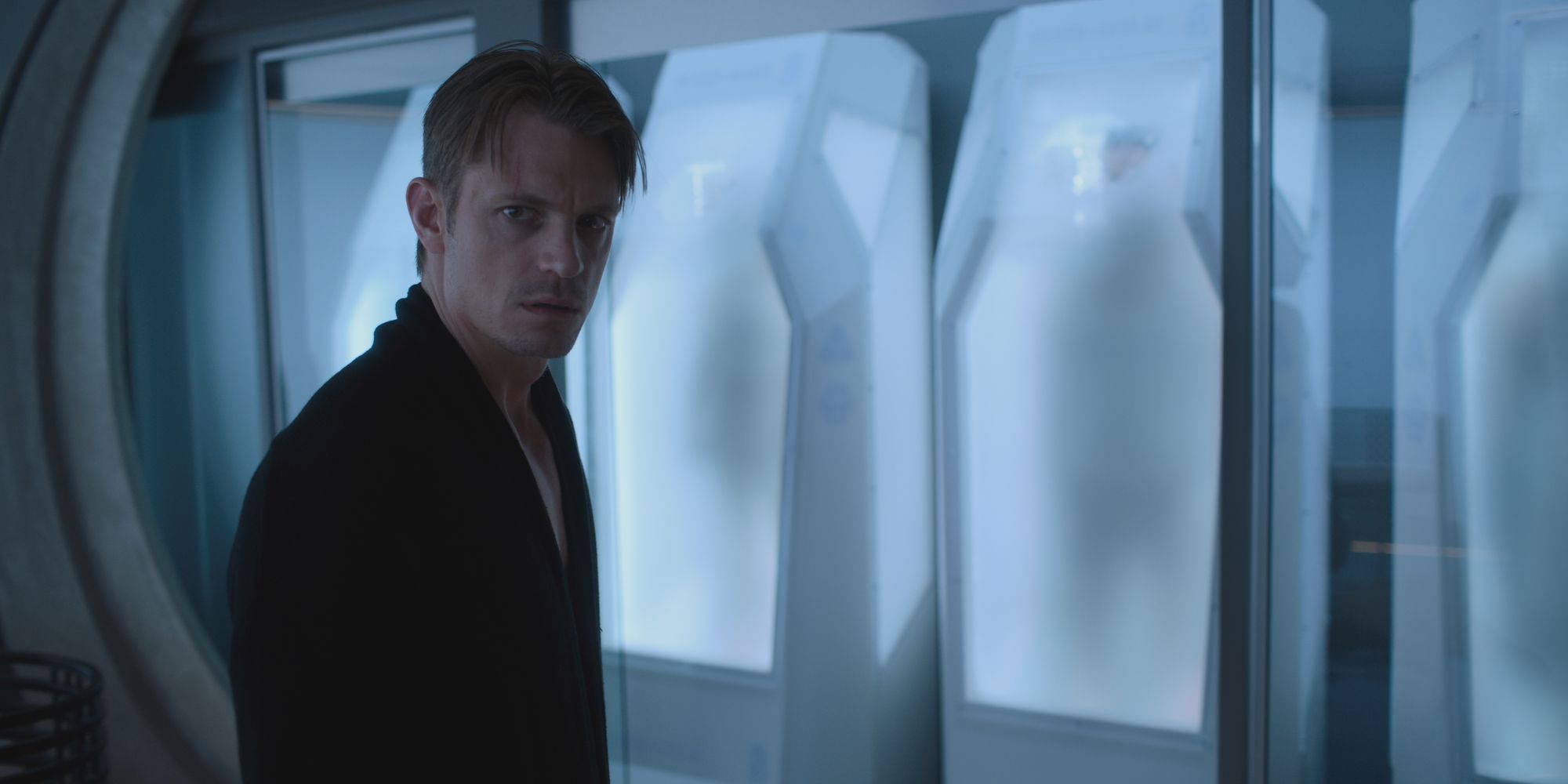 altered carbon reviews