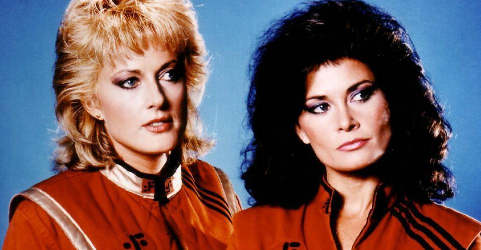 Get Cult Tv Show V Is Becoming A Trilogy Of Movies Screen Rant For iPhone Free Get Wallpaper Cult Tv Show V Is Becoming A Trilogy Of Movies Screen Rant For iPhone Free