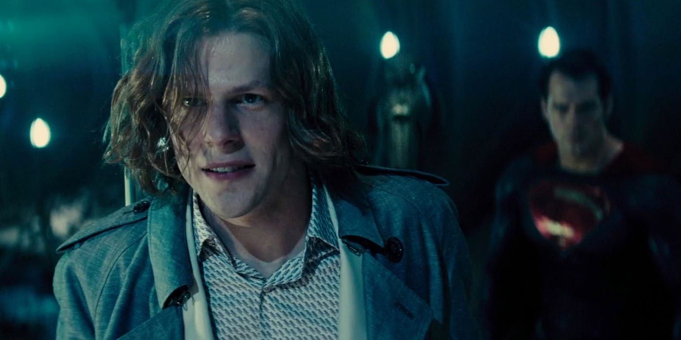 Batman V Superman: Zack Snyder Thinks Lex Had His Father ...