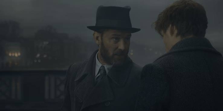 Fantastic-Beasts-2-Dumbledore-and-Newt.jpg?q=50&fit=crop&w=738