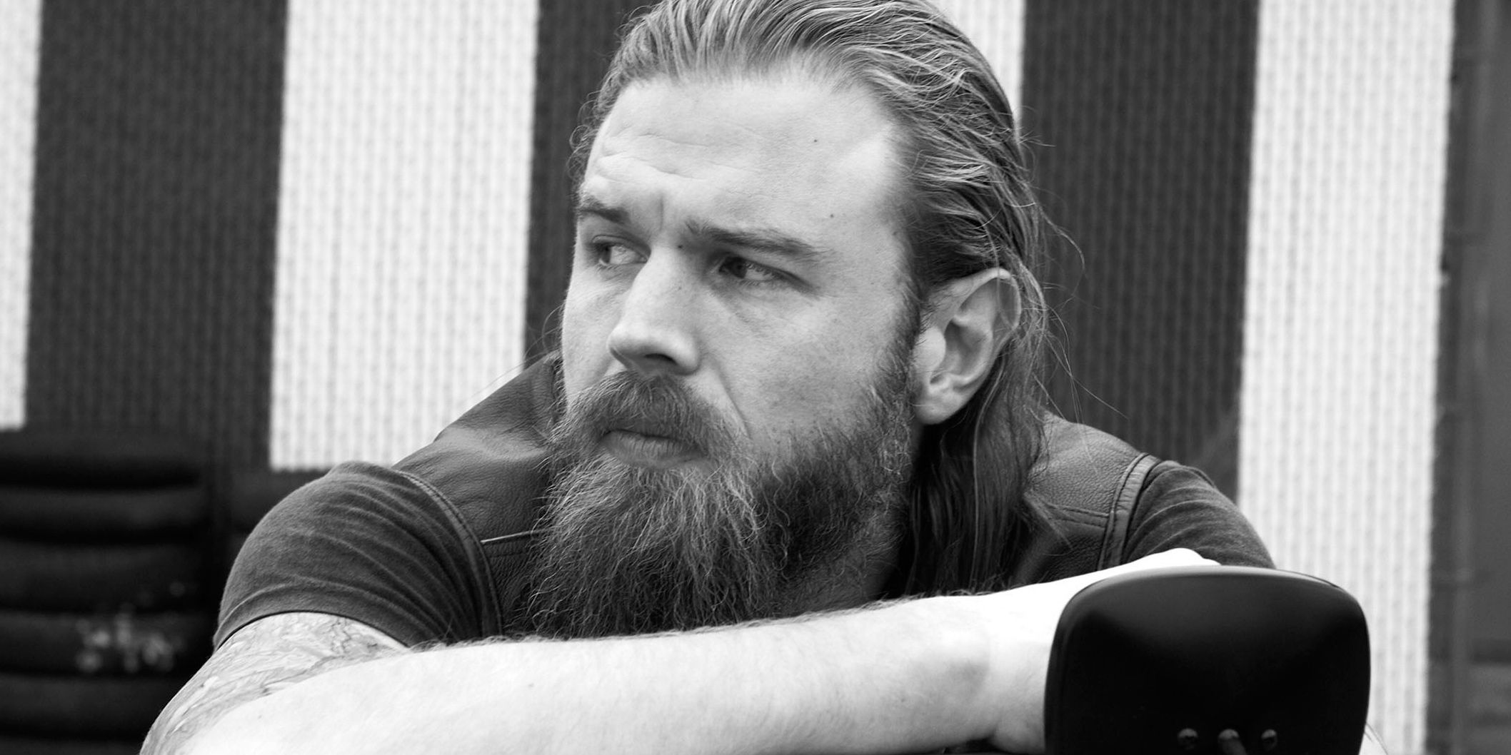 Next photo of Ryan Hurst