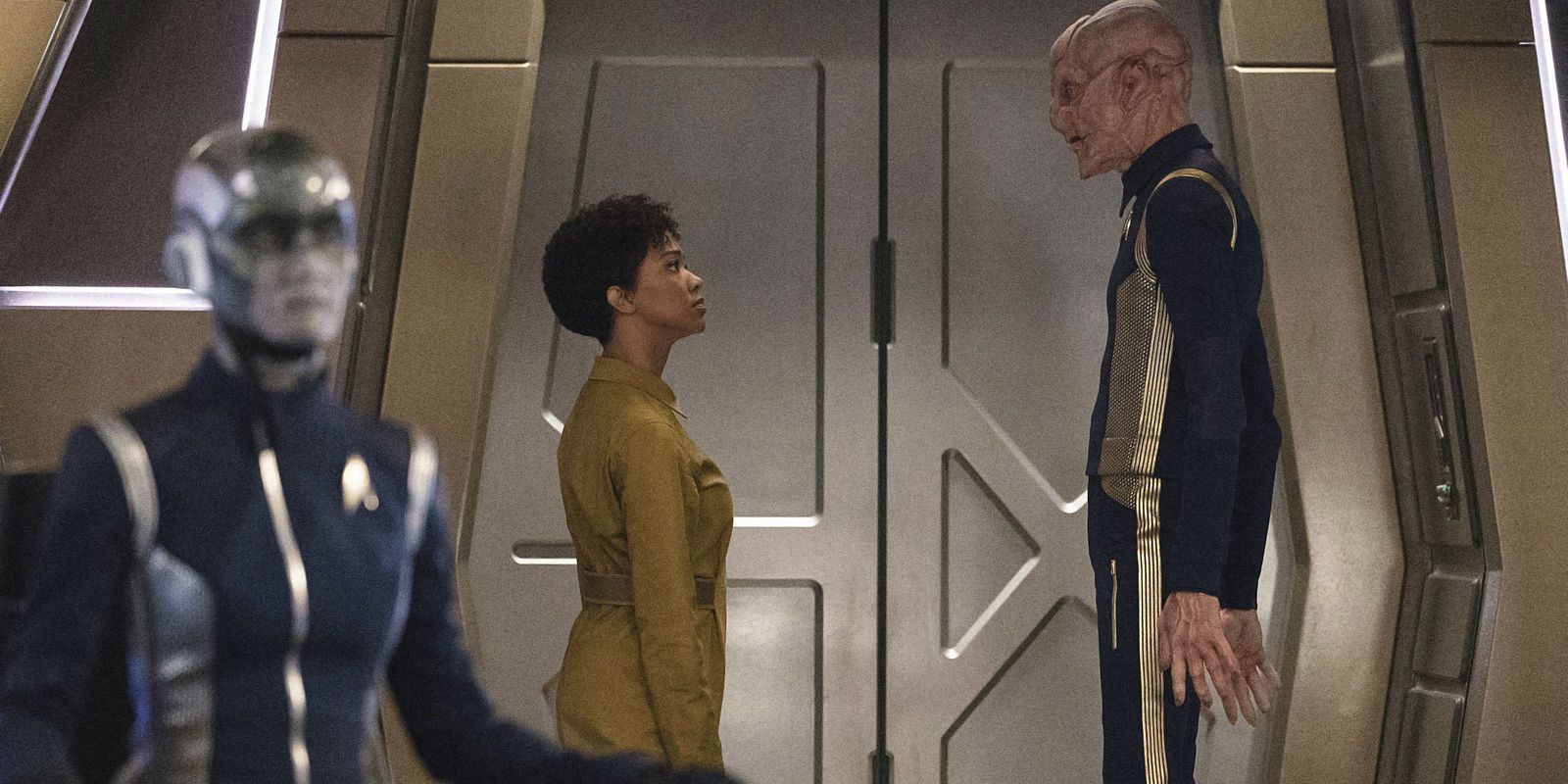 Star Trek 10 Reasons Saru Is The Best Character On Discovery