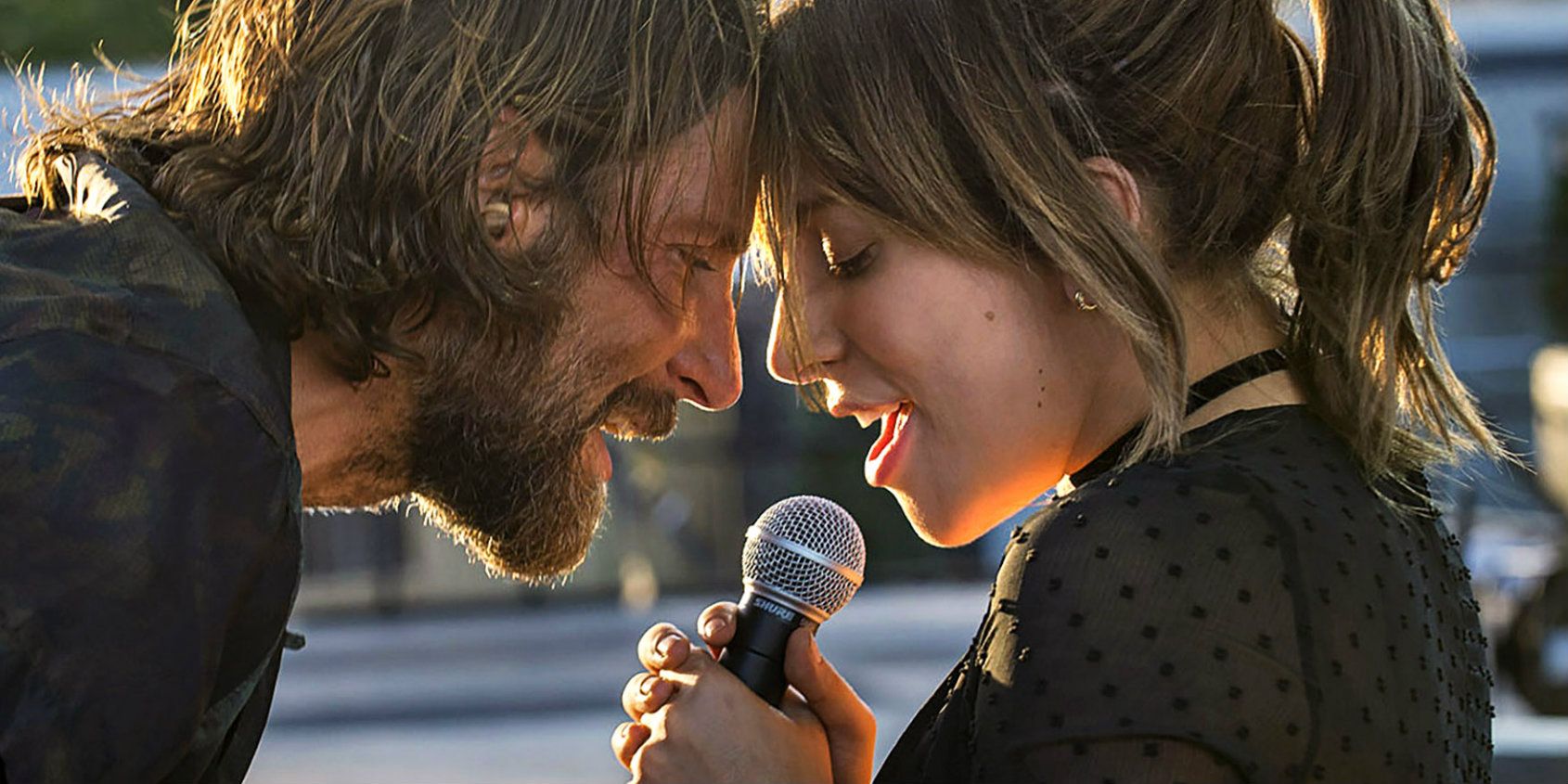 Bradley Cooper and Lady Gaga in A Star is Born