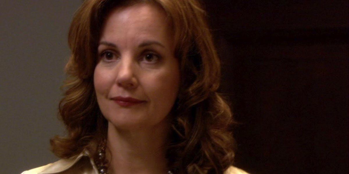 Margaret Colin as Eleanor Waldorf in Gossip Girl