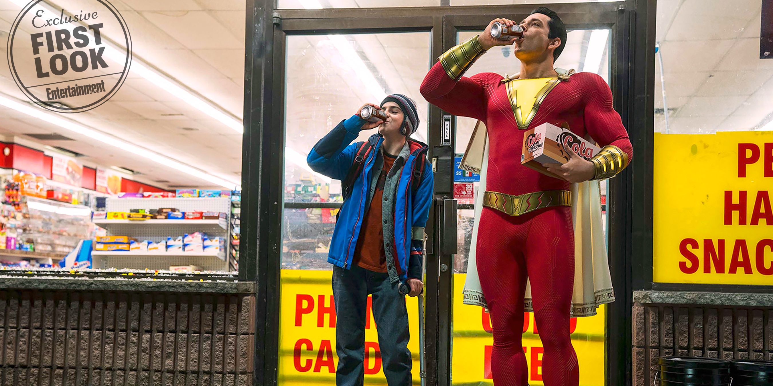 Shazam Movie Costume Officially Revealed | Screen Rant