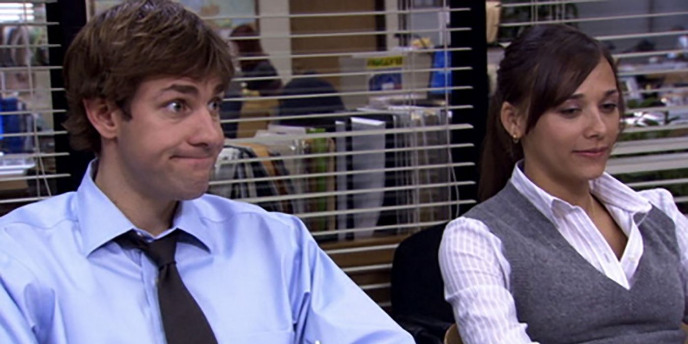 The Office 5 Reasons Jim Should Have Been With Karen Instead (& 5 It Was Always Pam)