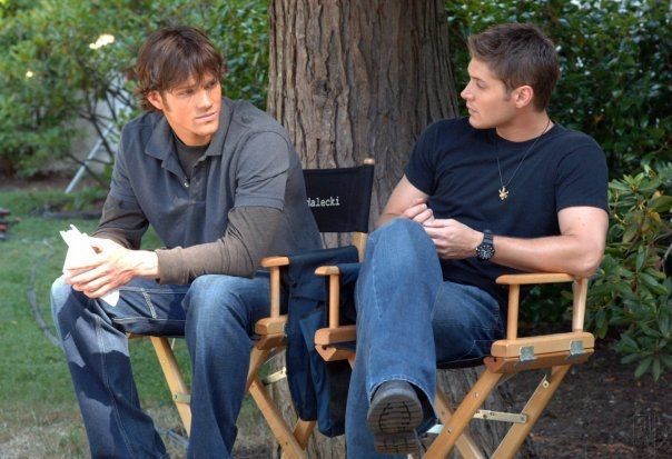 25 BehindTheScenes Photos From Supernatural That Change Everything