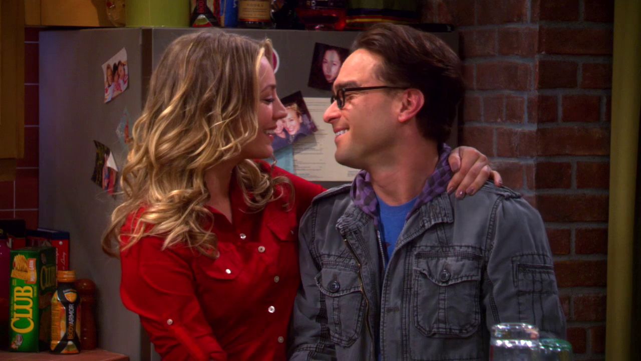 Top Trend News The Big Bang Theorys First Kiss Plot Twist Hints At Pennys True Feelings 2446