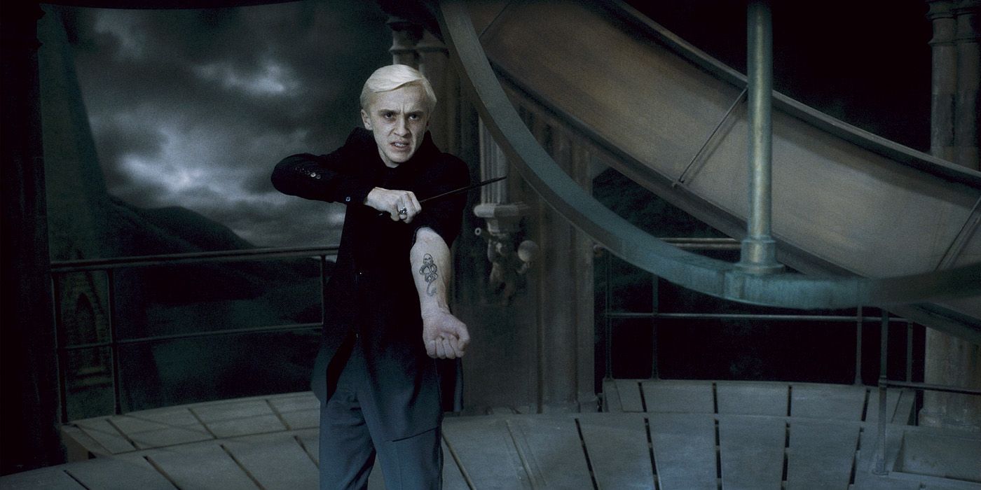 Harry Potter 5 Reasons Draco Malfoy Is A Coward (& 5 He’s Misunderstood)