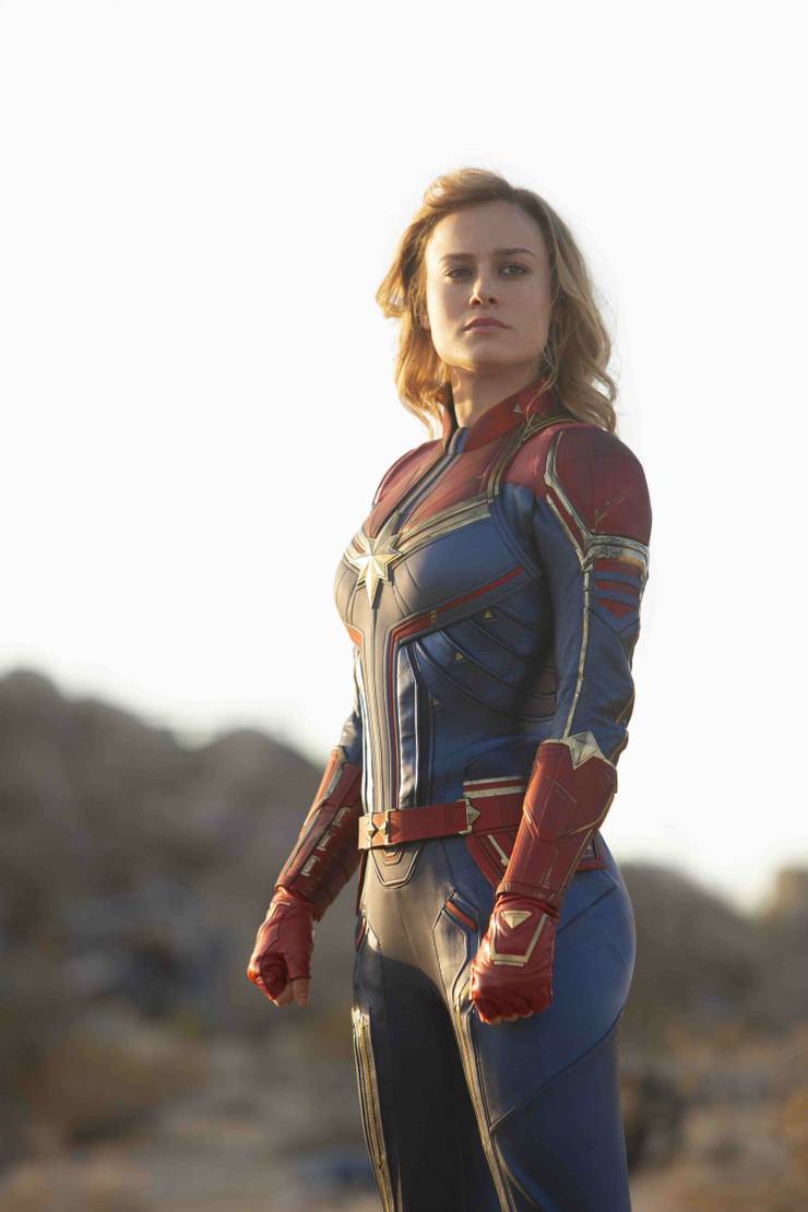 New Captain Marvel Stills Show Starforce Skrulls More Images, Photos, Reviews
