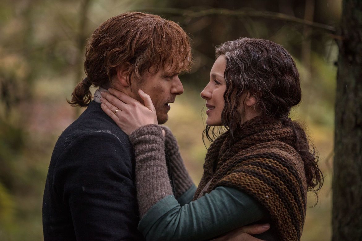Outlander 10 Facts About Jamie And Claire From The Books The Show Leaves Out