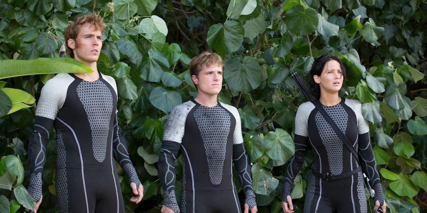 The Hunger Games Katniss 5 Best Outfits (& 5 Worst)