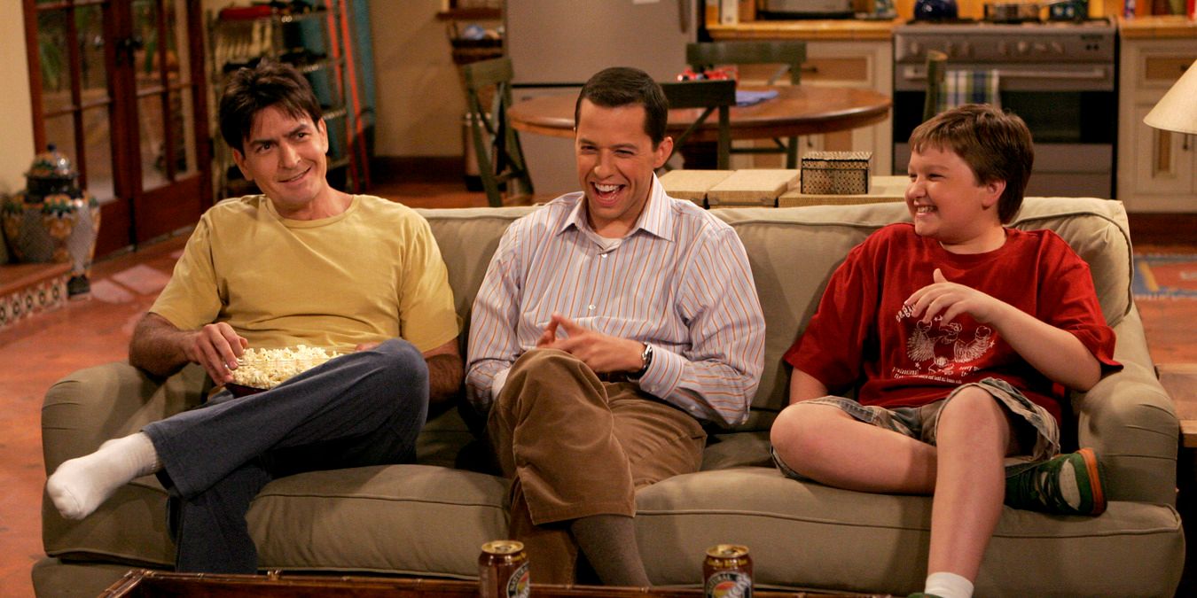 10 Things You Didn’t Know About The Two And A Half Men Theme Song & Intro