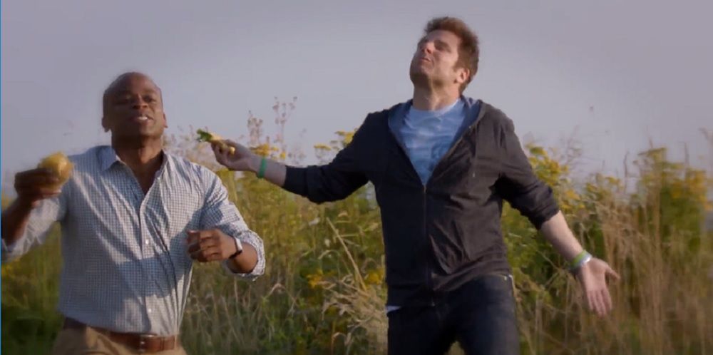 Psych 10 Moments That Prove Shawn And Gus Are Friendship Goals