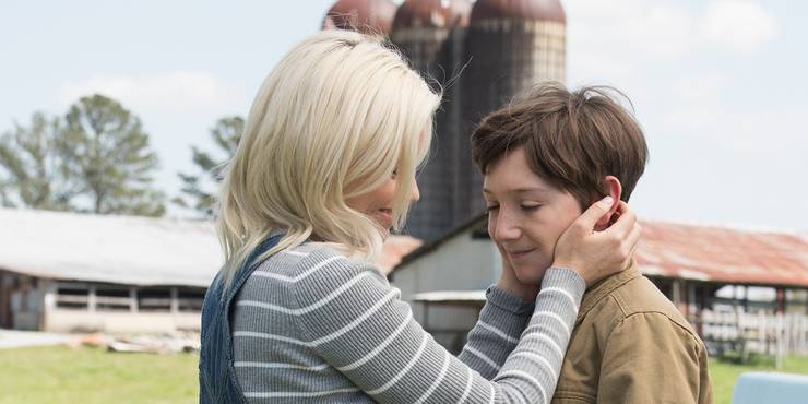 Brightburn 10 Hidden Details Everyone Completely Missed Measurements are given from longest side of decal. brightburn 10 hidden details everyone