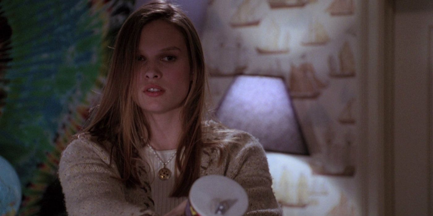 Which Hocus Pocus Character Are You Based On Your Zodiac Sign