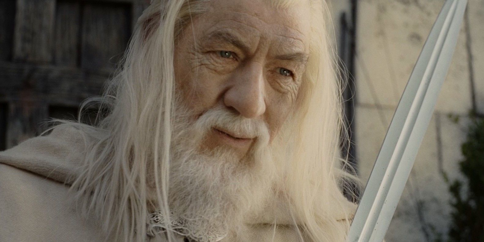 Gandalf talking to Pippin in The Lord of the Rings The Return of the King