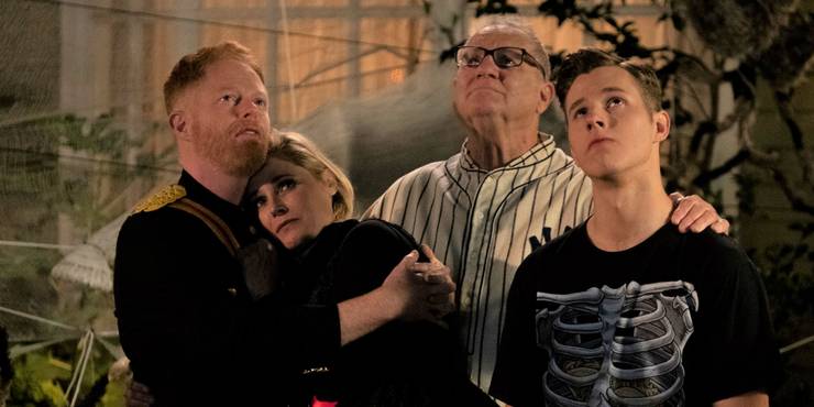 Modern Family 10 Things That Shouldn T Happen Before The End Modern Family 10 Things That Shouldn T Happen Before The End