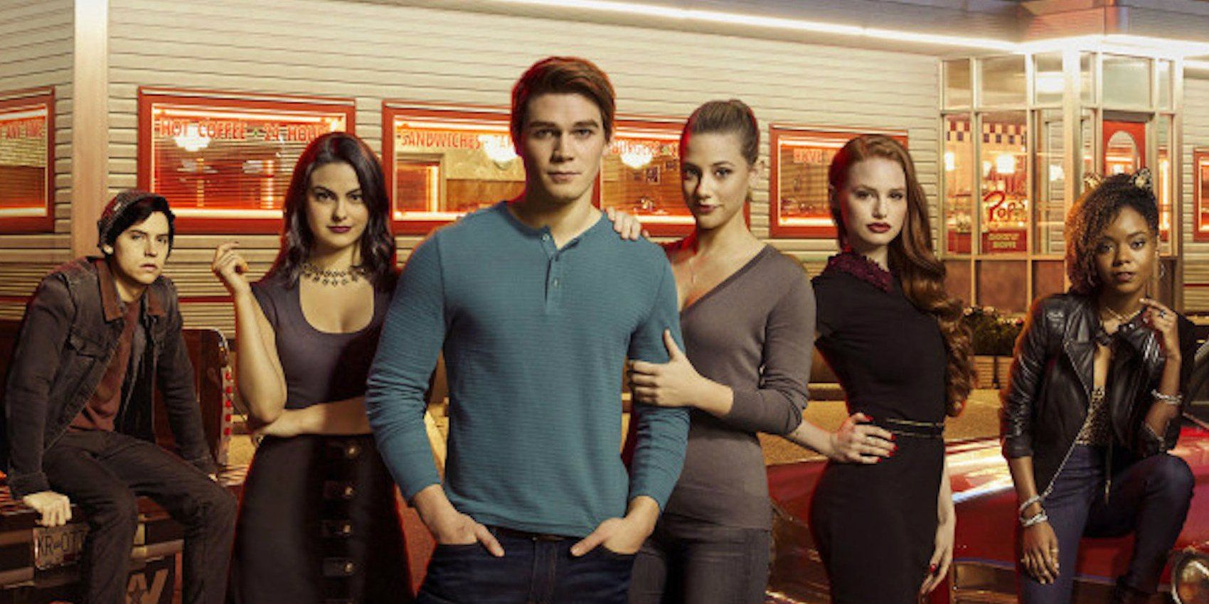 Riverdale 5 Relationships Fans Were Behind (& 5 They Rejected)