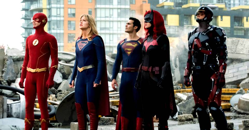 Arrowverse 2021 Premiere Dates For 4 Shows Screen Rant Arrowverse 2021 After Christmas