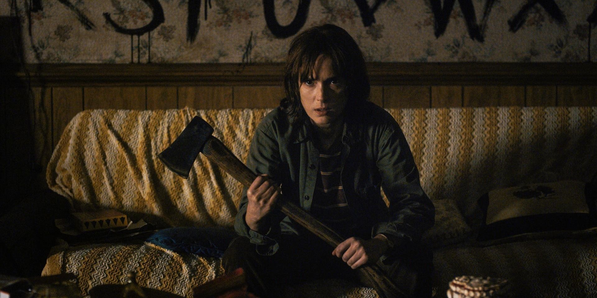 Stranger Things 5 Times Joyce Byers Was A Genius 5 Times She