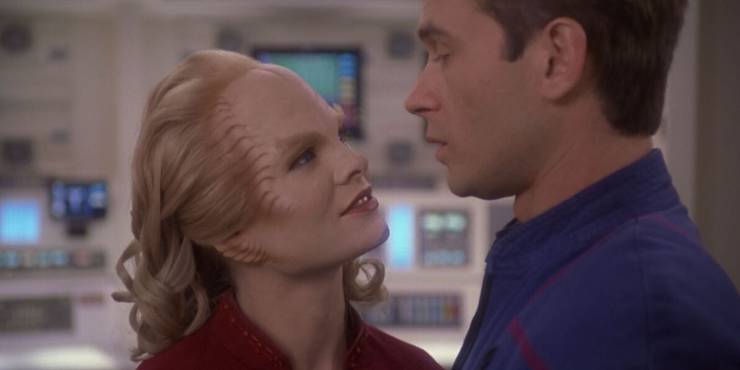 Star Trek Enterprise 10 Worst One Off Romances Screenrant Star Trek Enterprise 10 Worst One Off Romances Screenrant