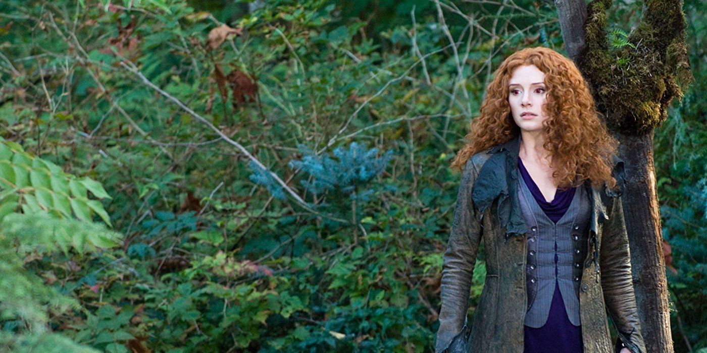 Twilight 5 Female Characters Who Had Bad Ass Arcs (& 5 Who Deserved More)