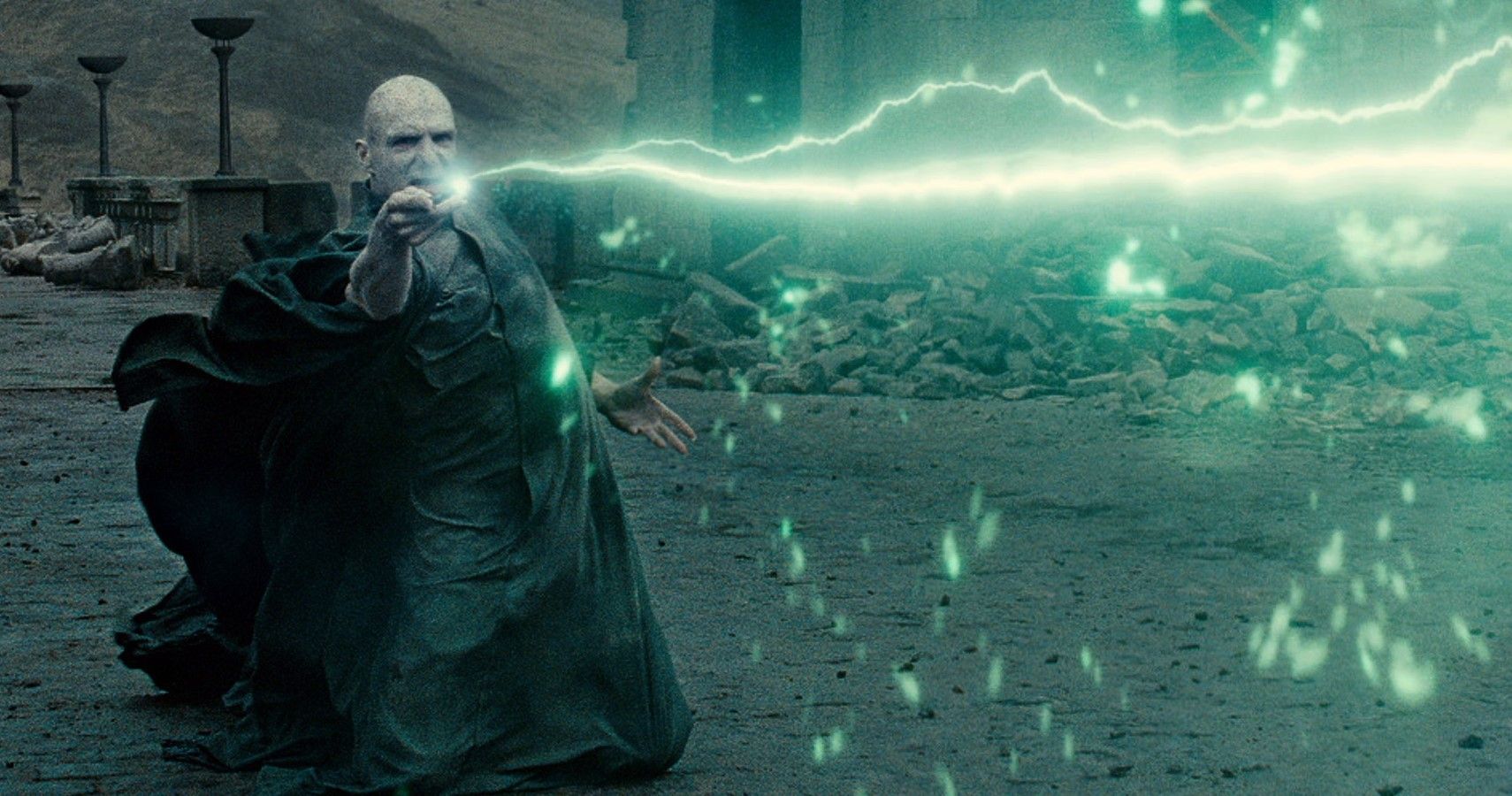 Harry Potter: 10 Hidden Details Most People Don't Know About Wands