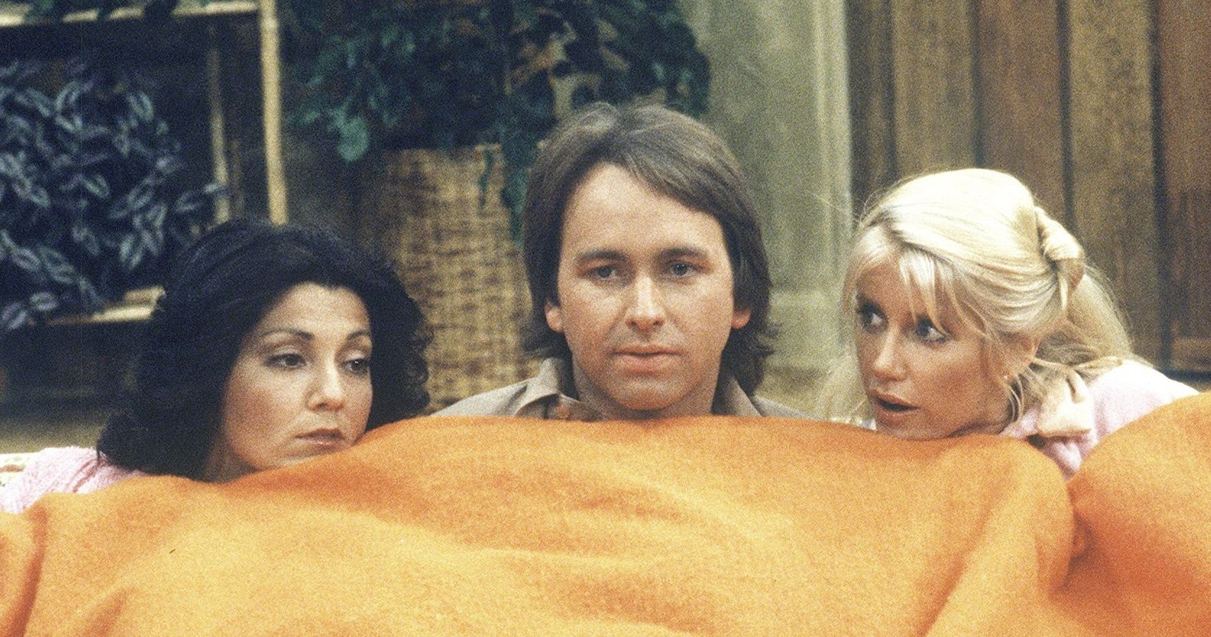10 Things Fans Never Knew About Three S Company Screenrant