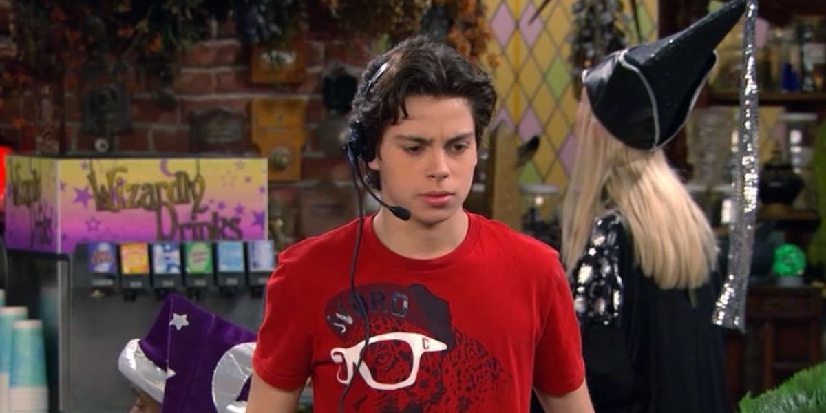 10 Things About Wizards of Waverly Place That Dont Make Sense
