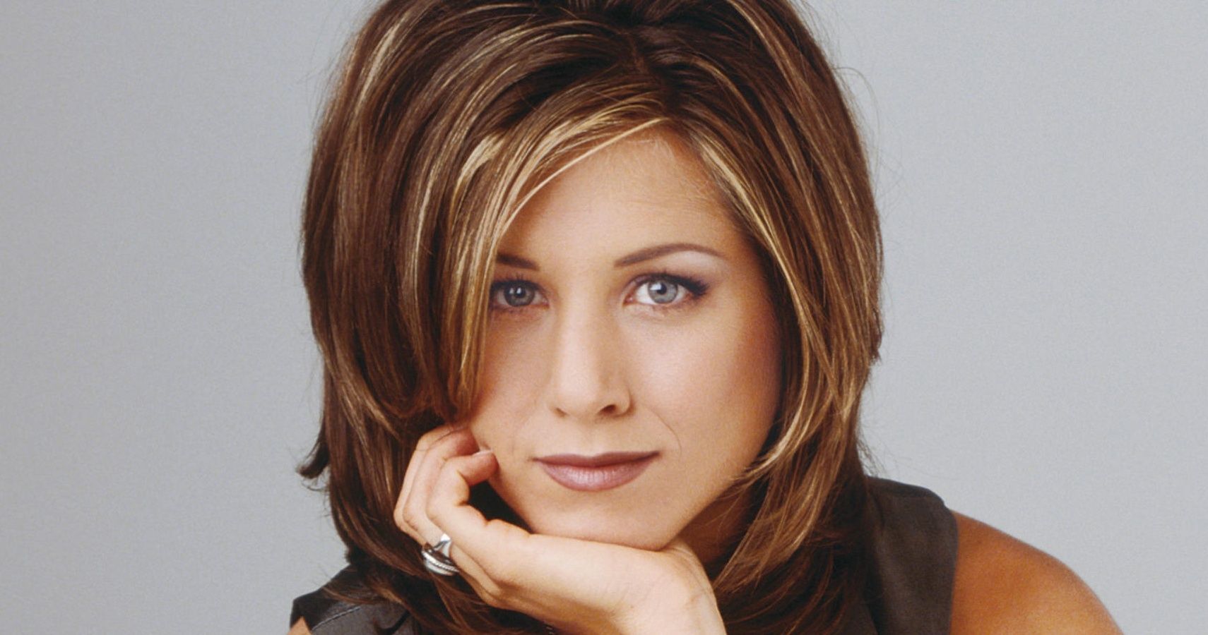 Rachel Green's Most Memorable Hair Moments on Friends - wide 8