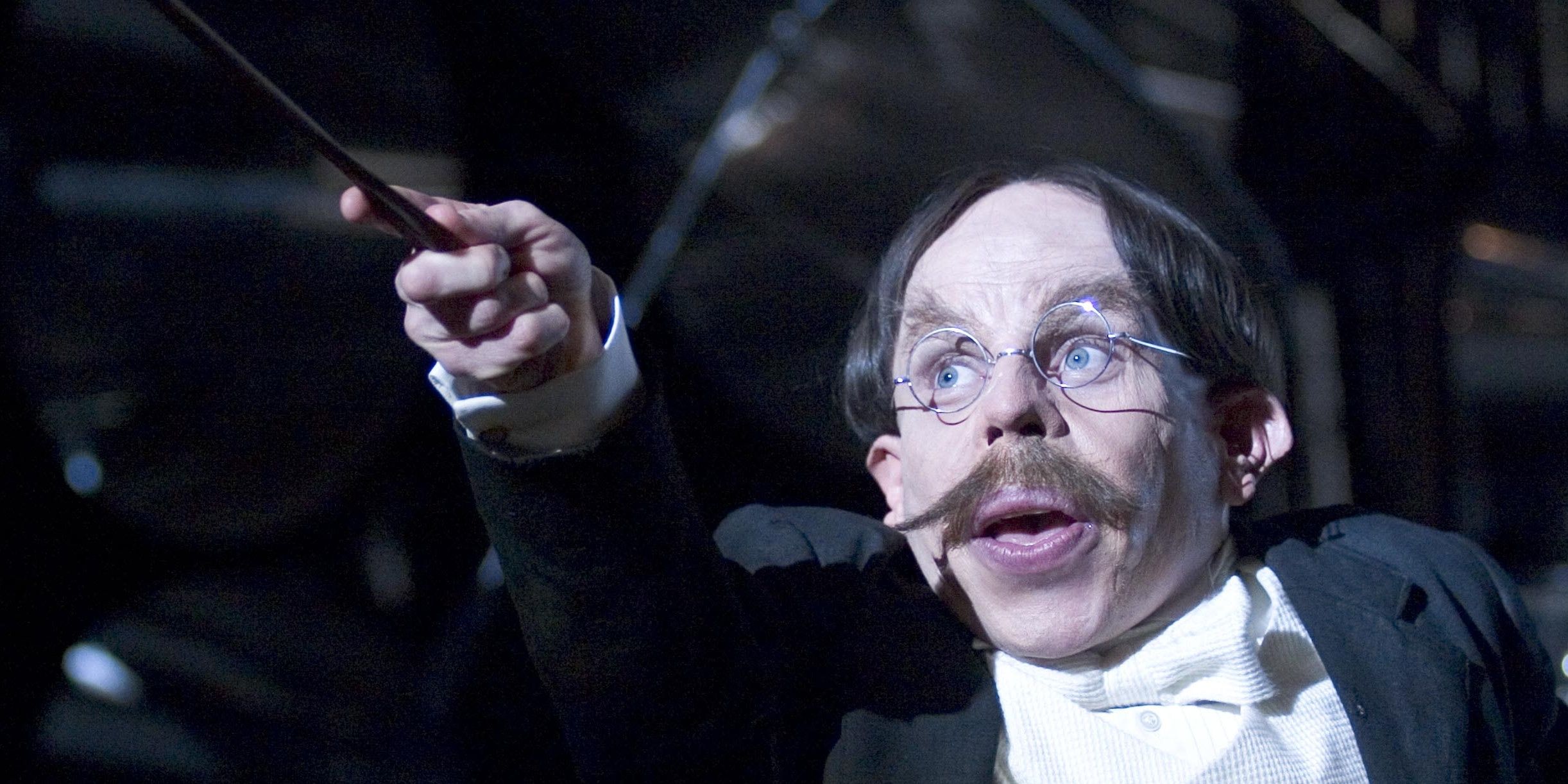 Harry Potter 5 Reasons Professor Flitwick Was The Most Underrated Teacher (& 5 Reasons It Was Professor Sprout)