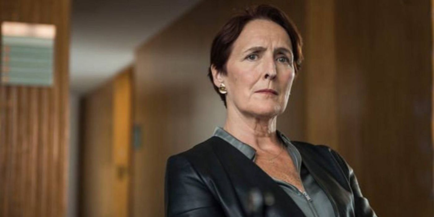 Killing Eve Fiona Shaw Carolyn