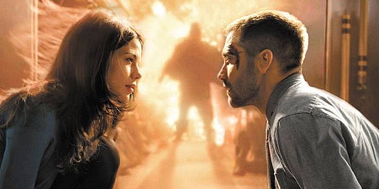Mind-Bending Thrillers That Give You A More Painful Headache Than Interstellar 1 Source Code starring Vera Farmiga and Jake Gyllenhaal.jpg?q=50&fit=crop&w=740&h=370&dpr=1