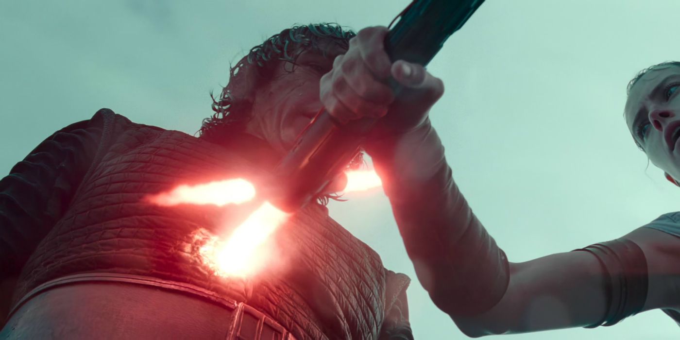 Star Wars All 4 Lightsabers Rey Used In The Sequels (& When)