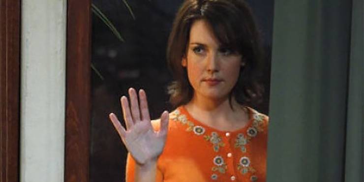 Two And A Half Men 10 Things About Rose That Would Never Fly Today