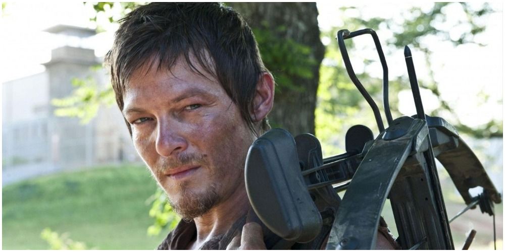 The Walking Dead Daryl Dixons Age Height Relationship Status Kill Count and More