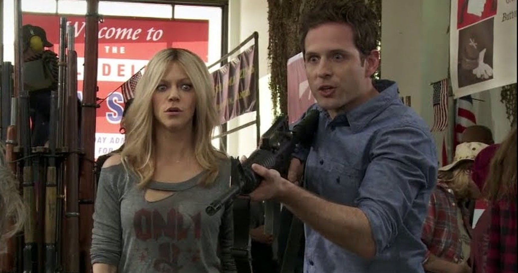 It S Always Sunny In Philadelphia The 10 Most Toxic Moments Of Dee Dennis Sibling Relationship
