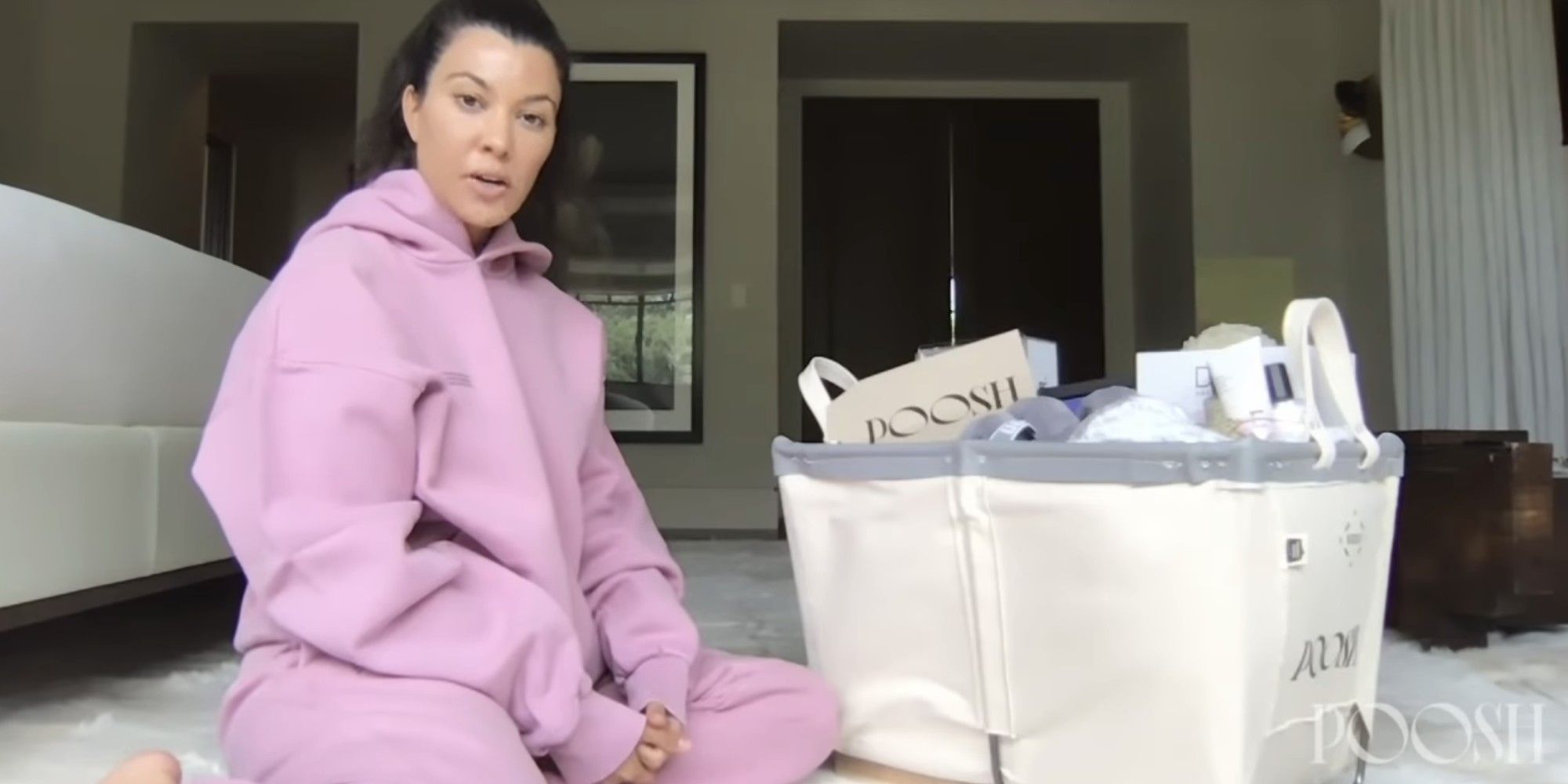 How To Get A Poosh Box Receive Kourtney Kardashian S Treats