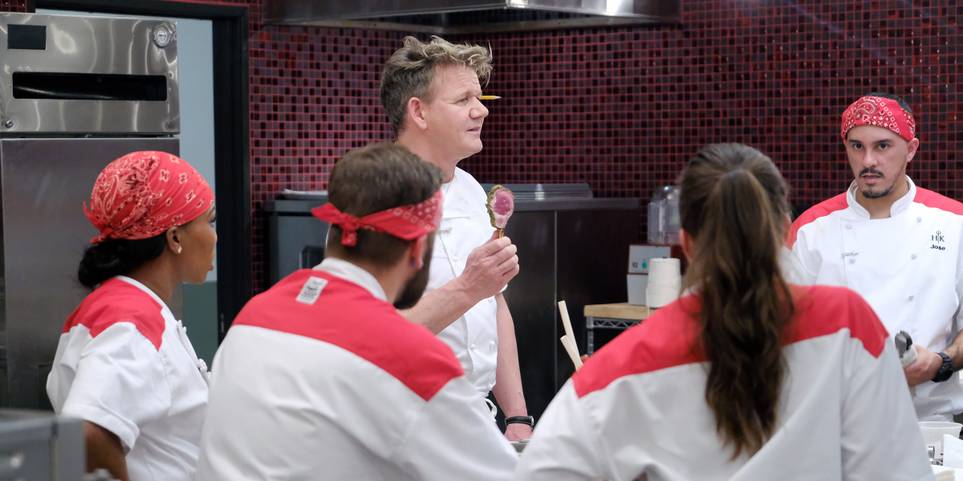 Hell S Kitchen 10 Best Episodes From The Show Ranked According To Imdb Hell S Kitchen 10 Best Episodes From The Show Ranked According To Imdb