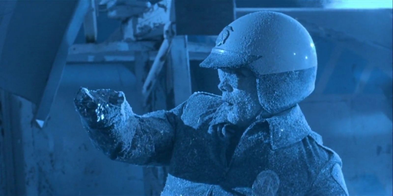 Terminator-2-Frozen-T-1000.jpg