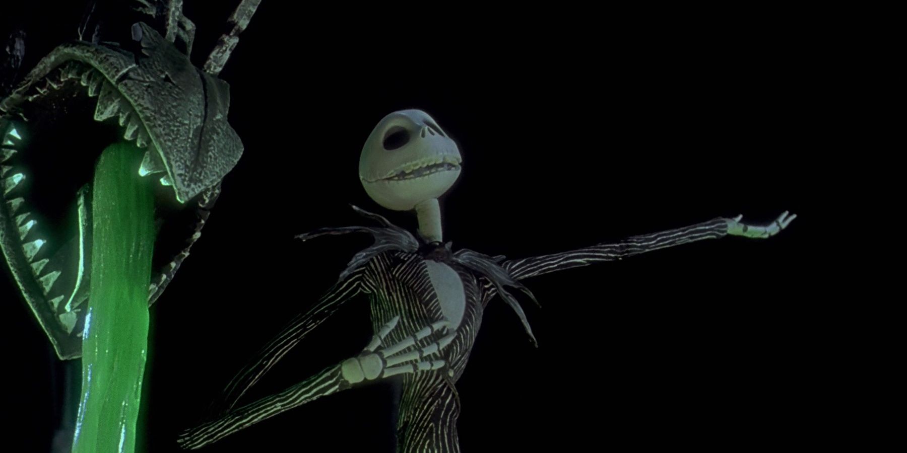 Batman Returns & 9 More Terrific Tim Burton Films That Scream Halloween