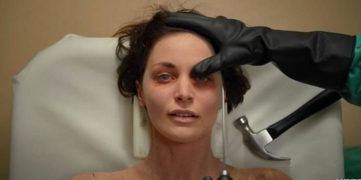 10 Of Ratched S Creepiest Moments Screenrant