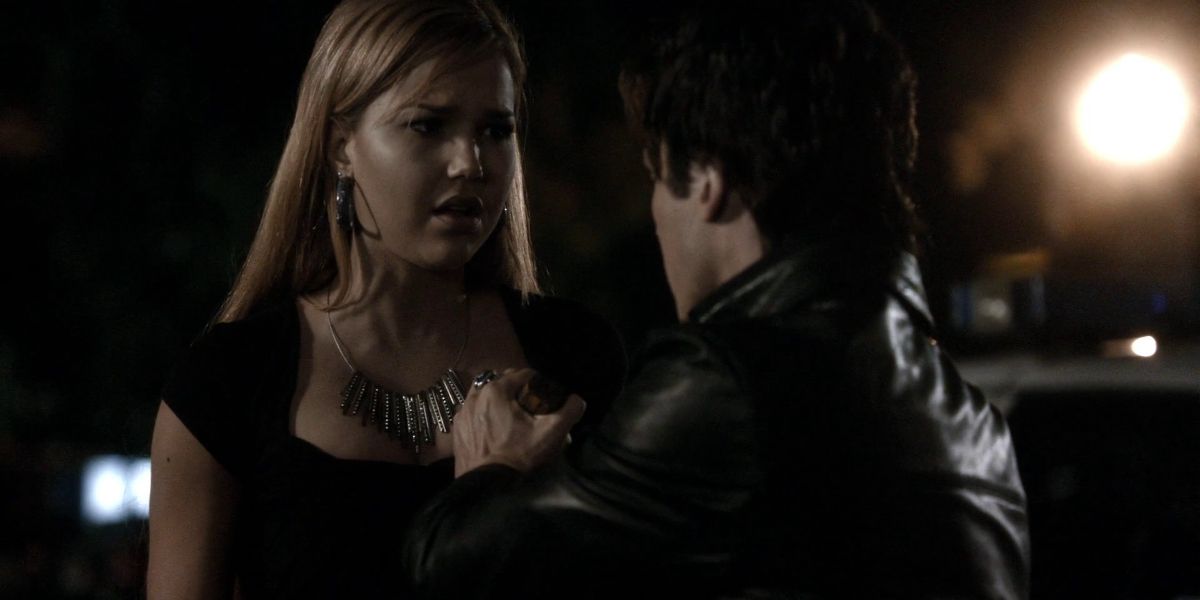 The Vampire Diaries 5 Times Damon Salvatore Was The Hero (& 5 Times He Was Truly The Villain)