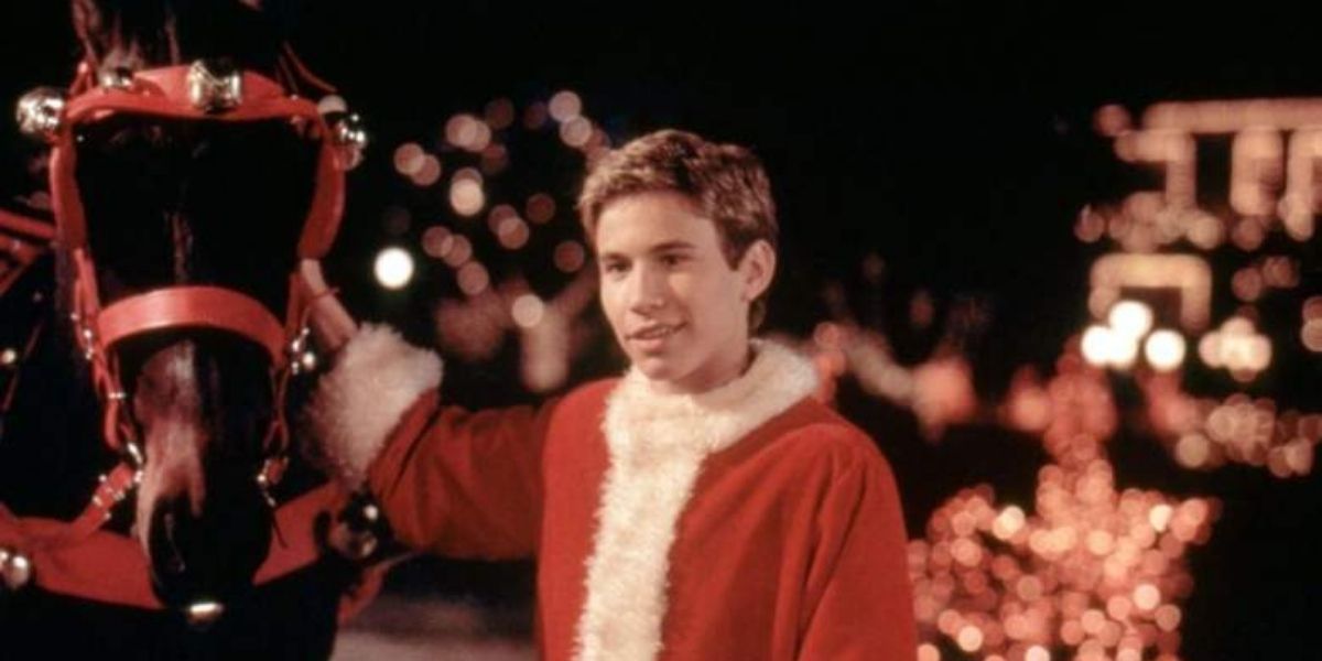 Let It Snow & 9 More Best Teen Holiday Movies Ranked By IMDb