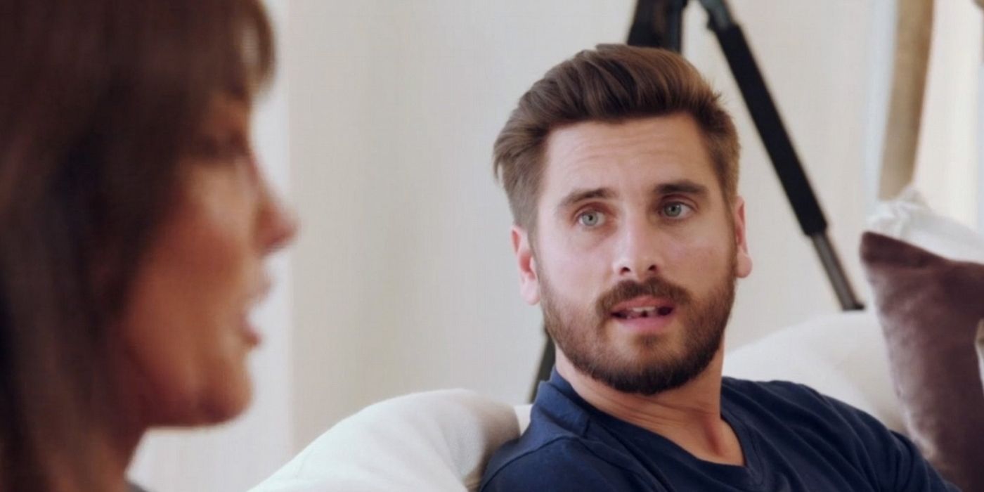 KUWTK Travis & Kourtneys Romance Has Created Tension With Scott Disick