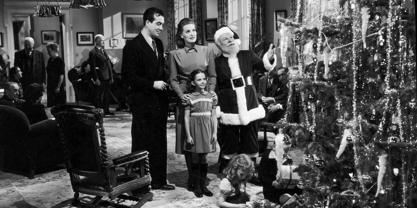 10 Best Christmas Movies To Watch If You Love Old Hollywood Films