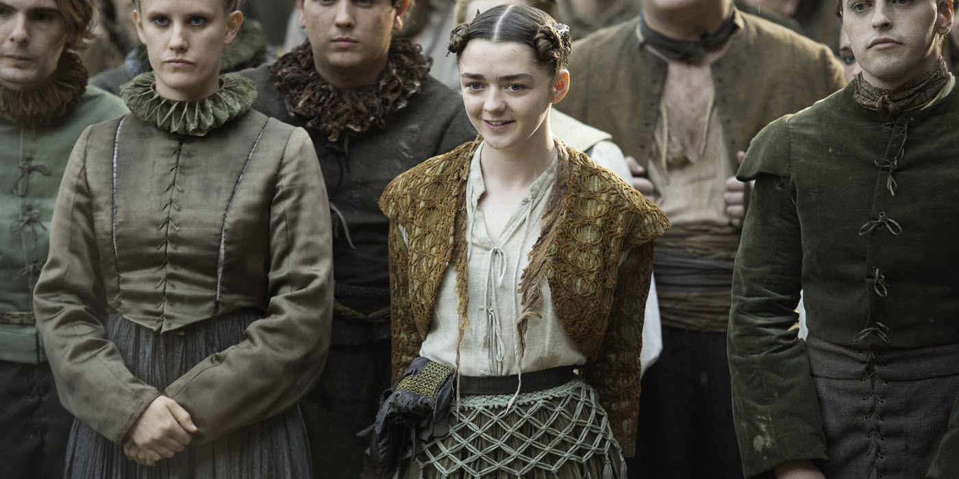 Game Of Thrones 5 Ways Sansa Was The Best Stark (& 5 Ways Arya Was)